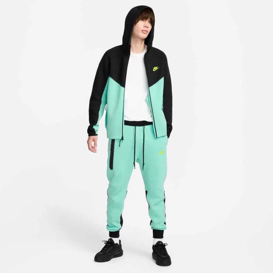 Штани NIKE TECH FLEECE HF4433-349