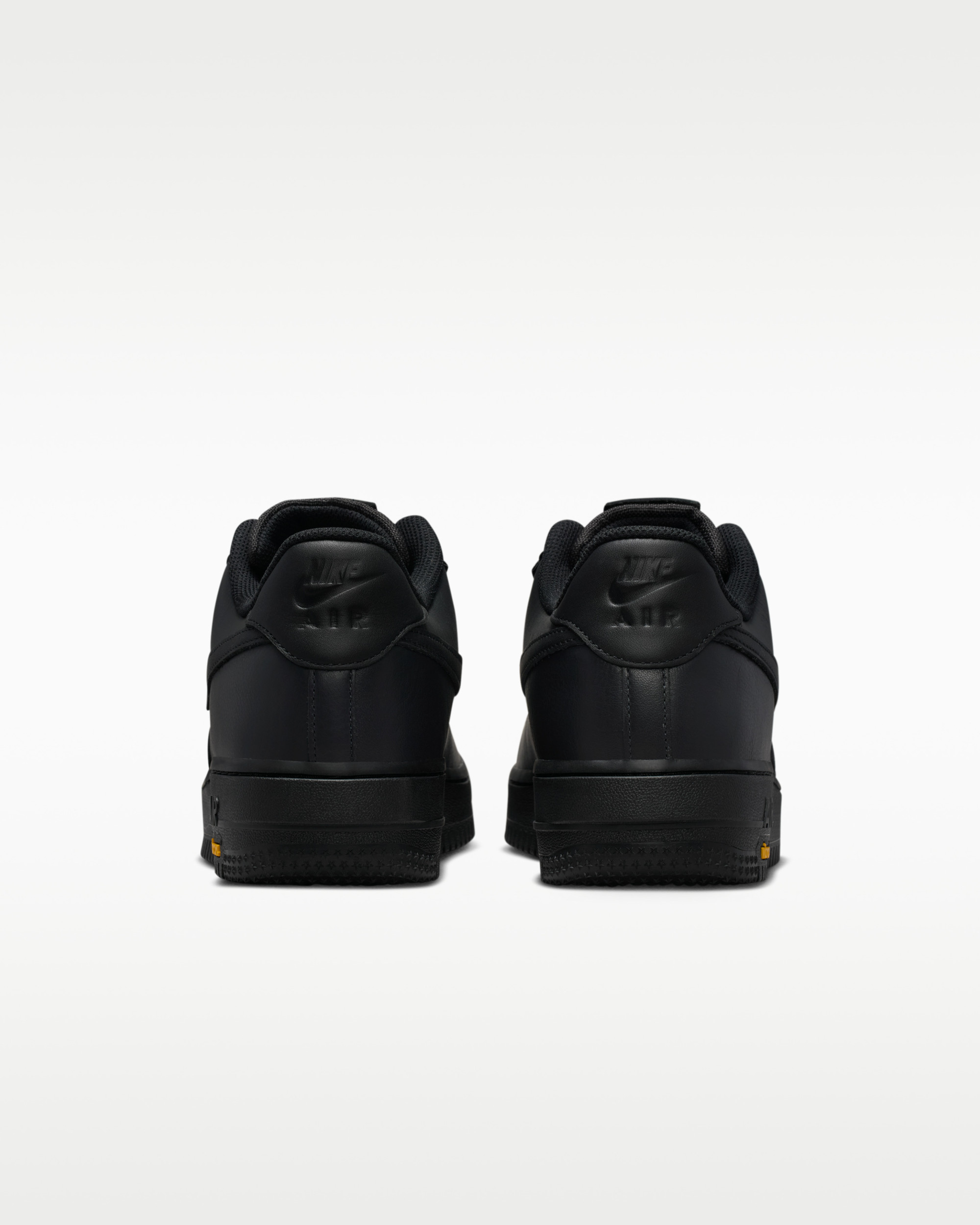 Кросівки Nike AIR FORCE 1 GTX VIBRAM HV5953-001