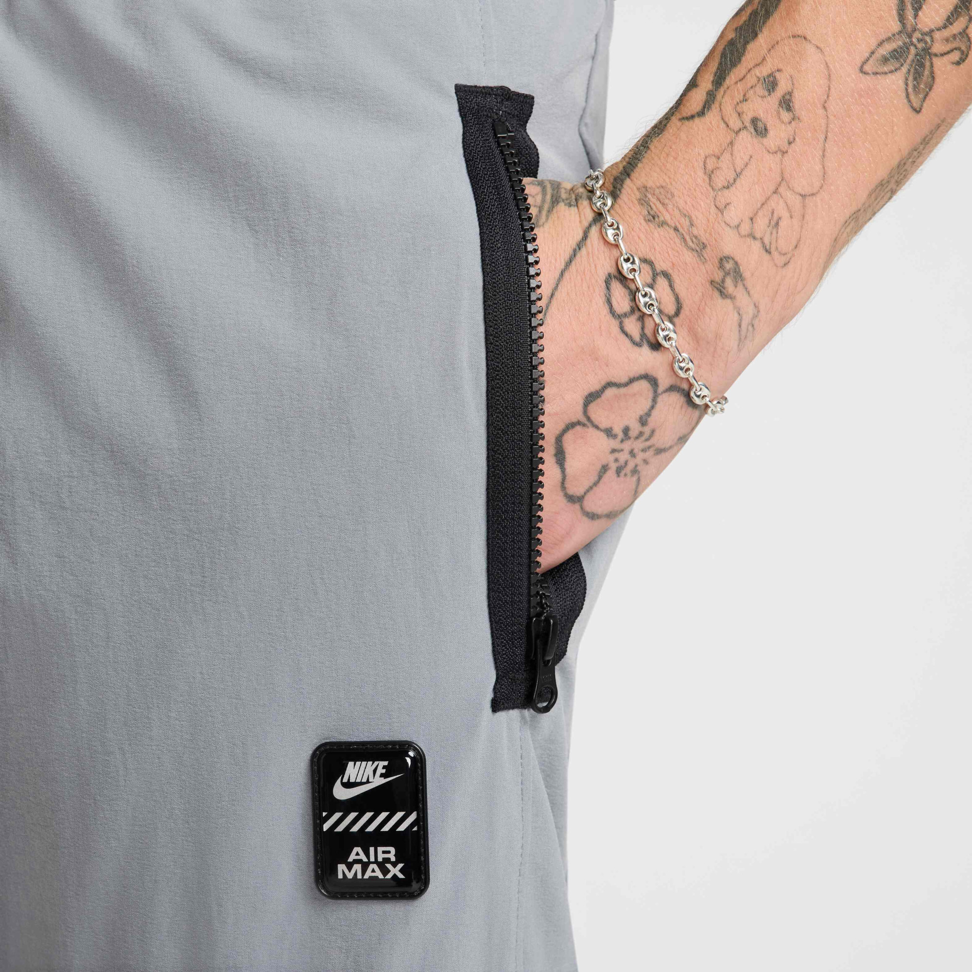 Штани чоловічі Nike Sportswear Air Max Cargo Grey HQ4903-065