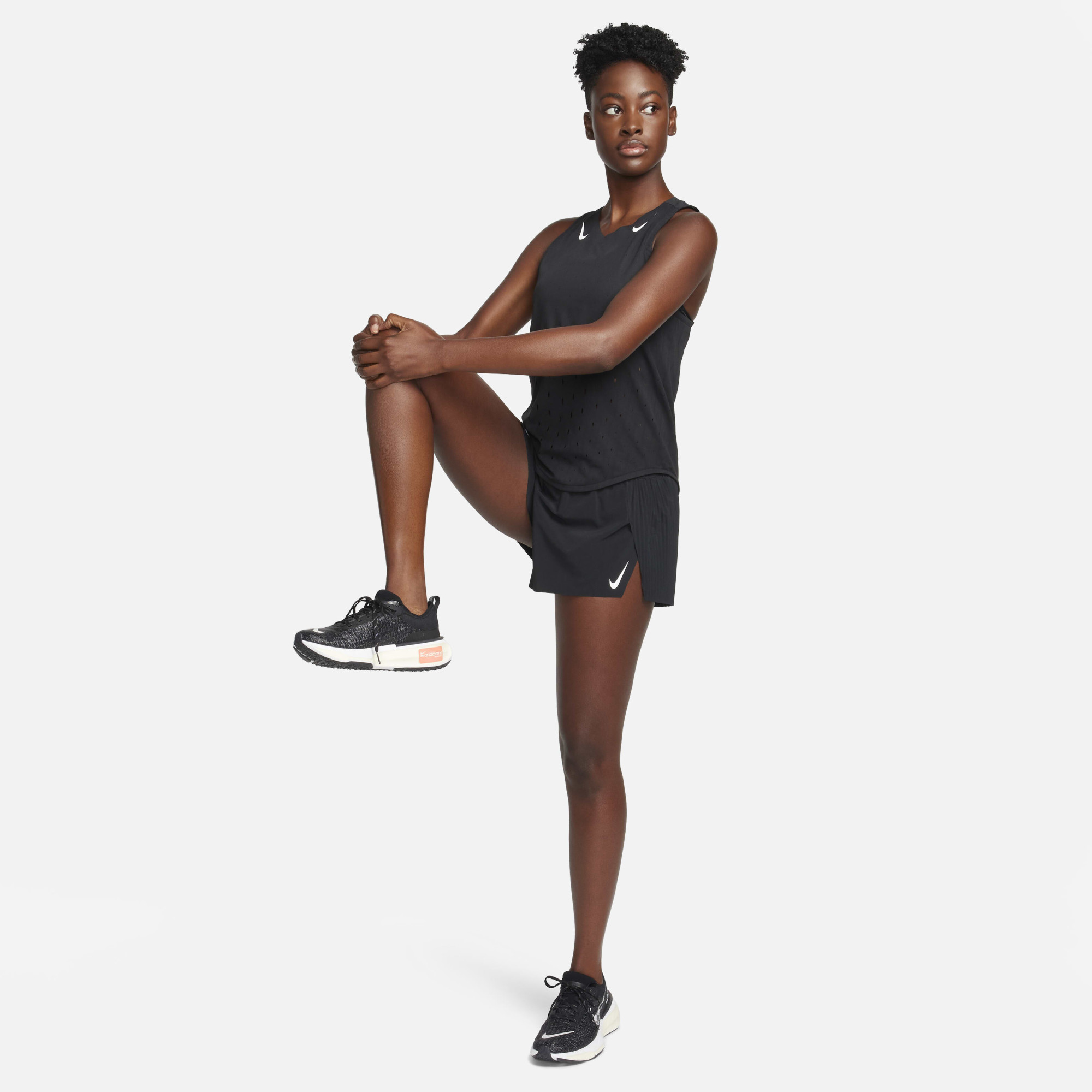 Майка жіноча Nike Aeroswift Wodri-Fit Adv Running Singlet Black FN2504-010