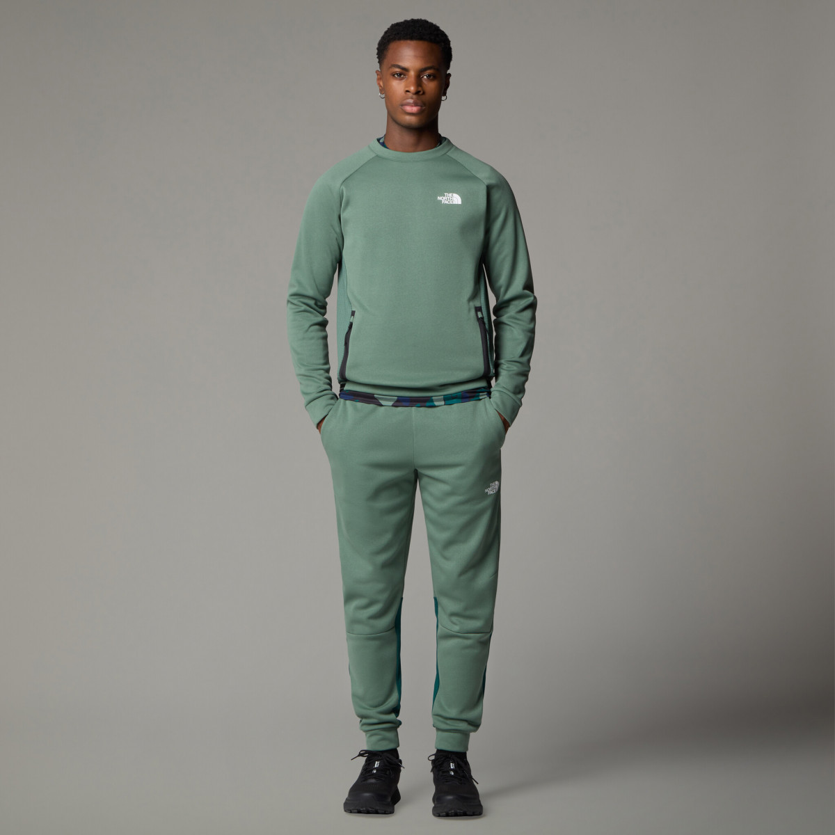 Штани спортивні M MOUNTAIN ATHLETICS FLEECE 0A893S58S1 THE NORTH FACE L Зелений 0A893S58S1