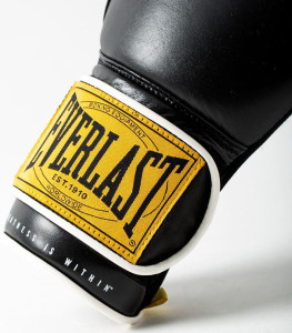 Рукавиці боксерські Everlast 1910 CLASSIC TRAINING GLOVE чорний Уні 12 унцій P00001709