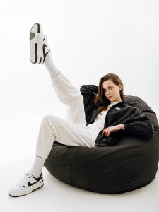 Штани Nike W NSW JRSY EASY JOGGER DM6419-133