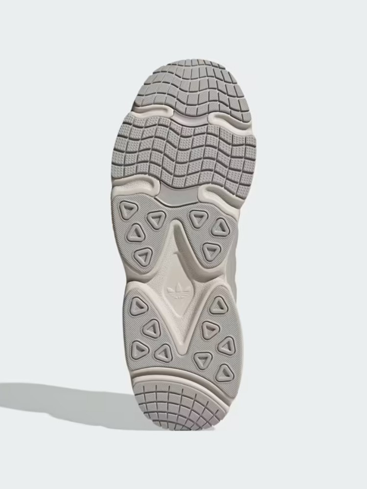 Кросівки чоловічі Adidas Ozmillen  IF9599 44.5 IF9599