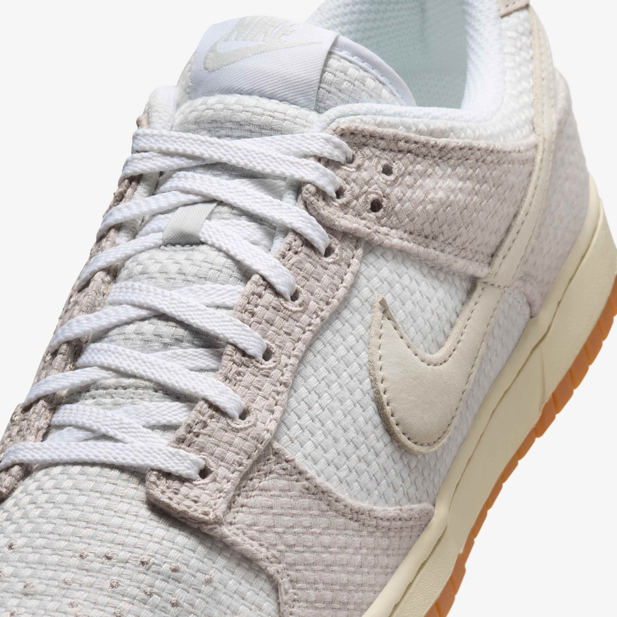 Кросівки Nike DU LOW RETRO SE II7078-200