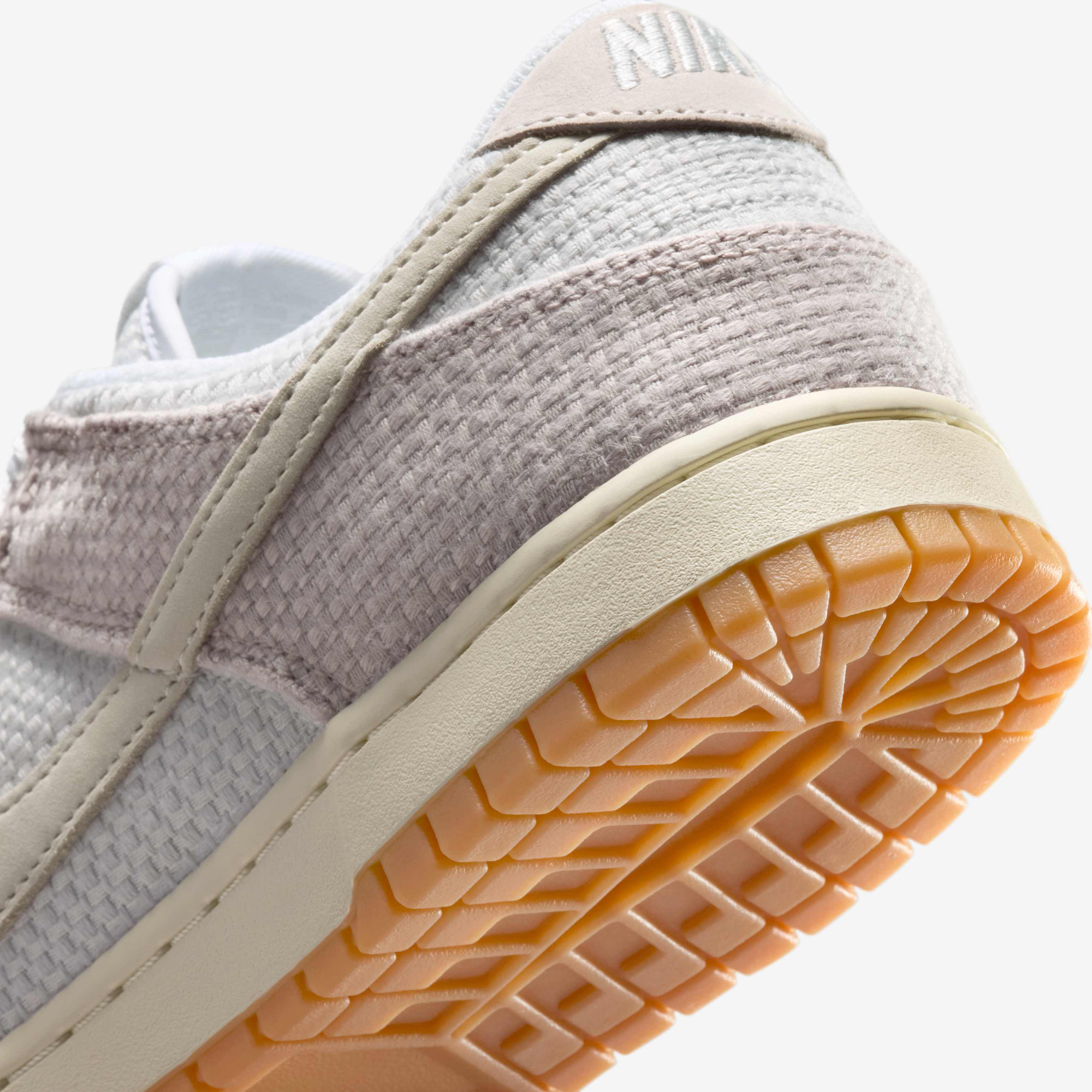 Кросівки Nike DU LOW RETRO SE II7078-200