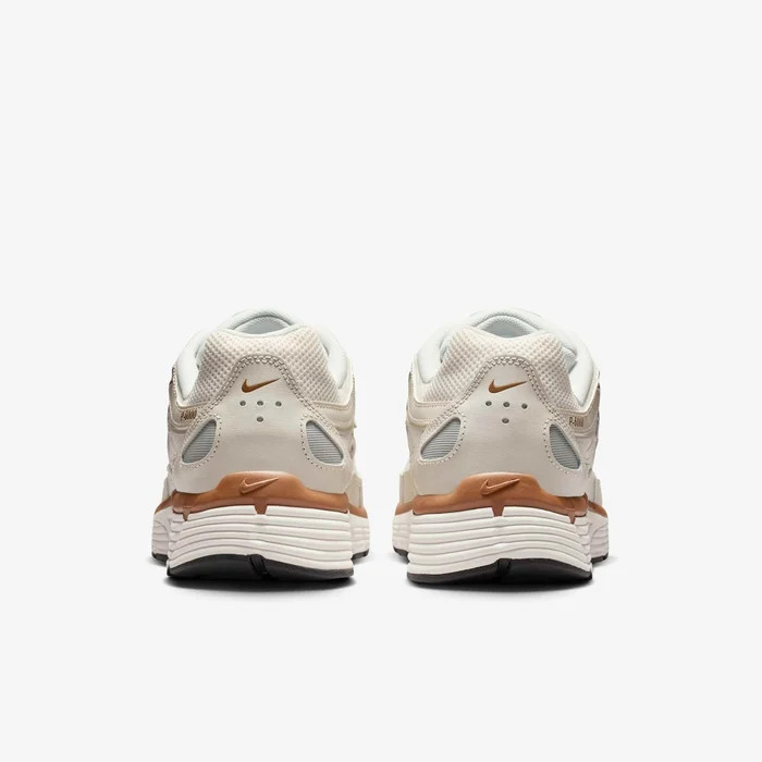 Кросівки чоловічі Nike P-6000 Beige CD6404-106 41 CD6404-106