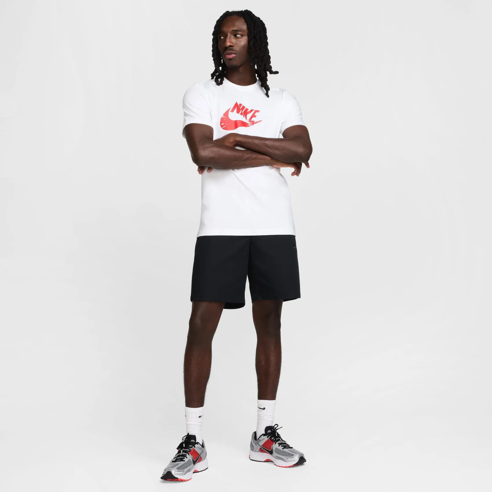 Футболка Nike M NSW TEE 12MO FUTURA SP25 HJ0559-100