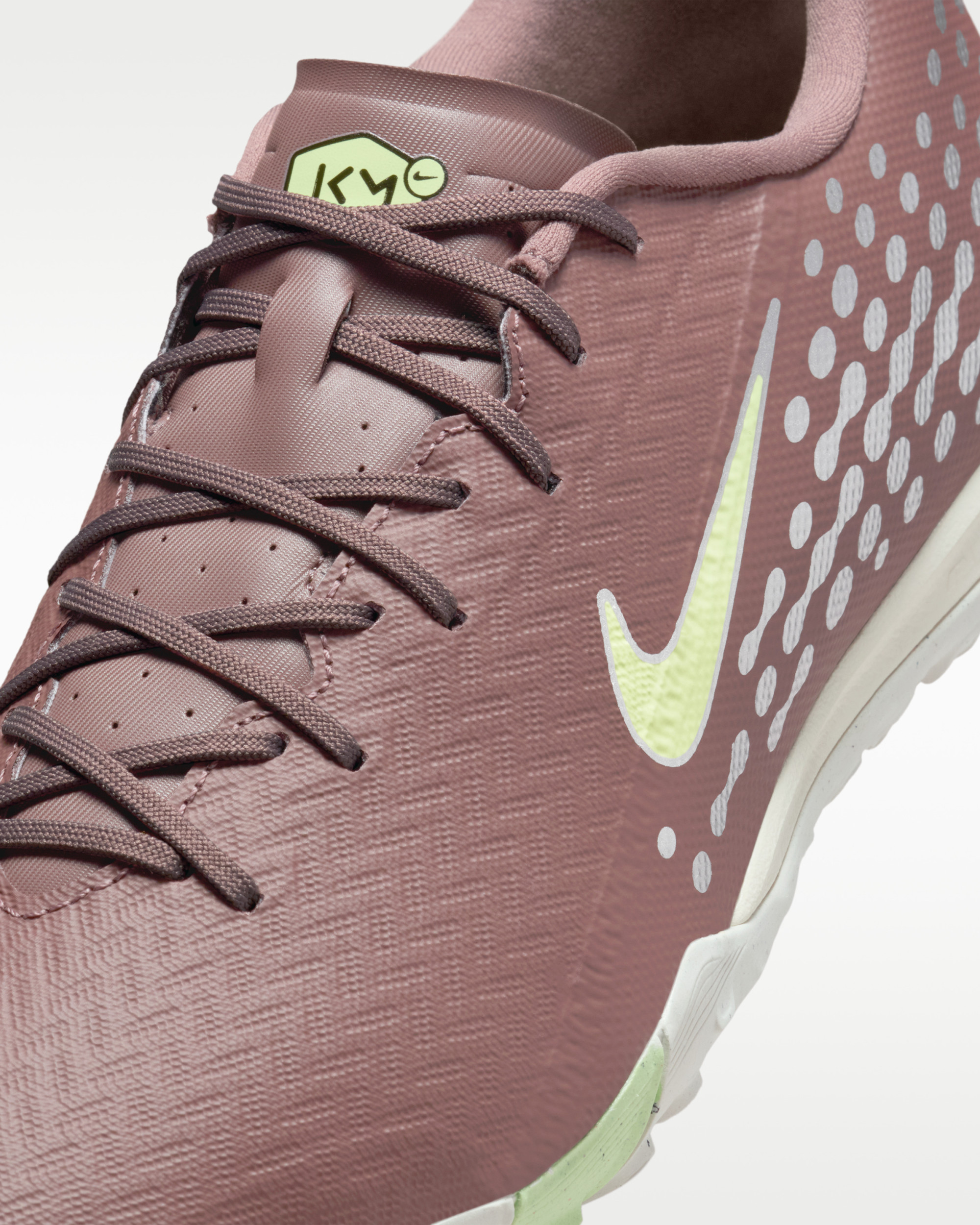 Сороконіжки Nike ZOOM VAPOR 16 ACADEMY KM TF FQ8384-200