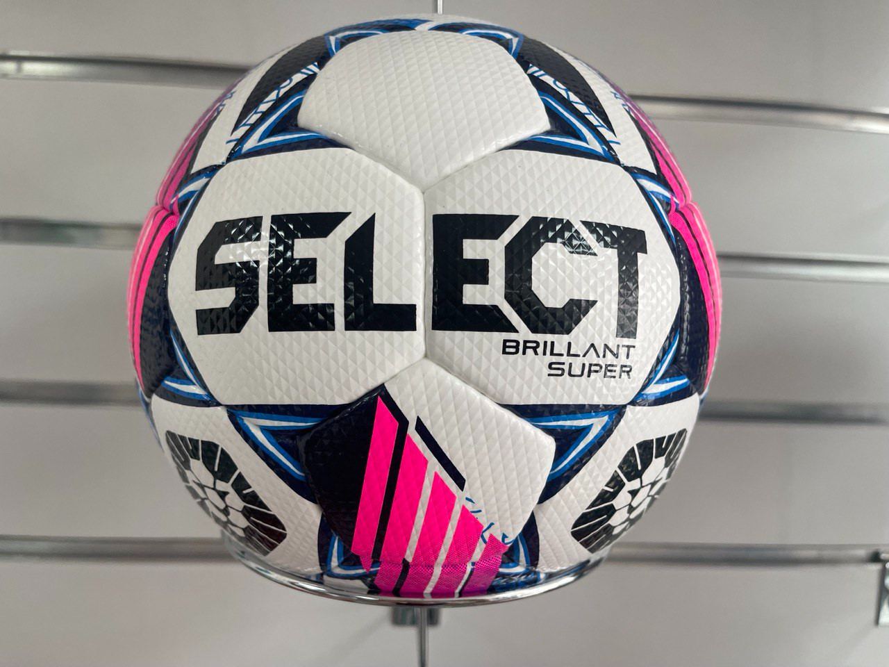 М'яч футбольний BRILLANT PFL