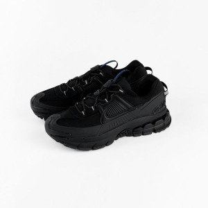 Кросівки Nike W ZOOM VOMERO ROAM HQ2181-004