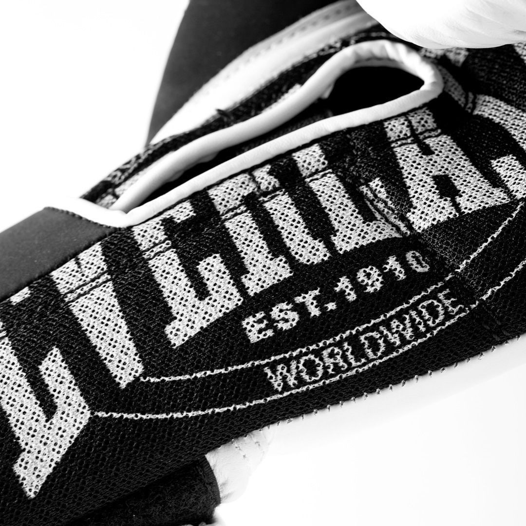 Рукавиці боксерські Everlast 1910 CLASSIC TRAINING GLOVE чорний Уні 14 унцій P00001711