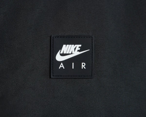 Куртка M NIKE AIR VARSITY JKT HJ0301-010
