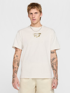 Футболка Чоловіча NIKE AIR MAX T-SHIRT WHITE HJ0599-030