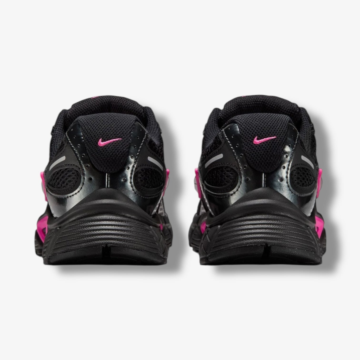 Кросівки Nike V5 RNR HQ7901-002 HQ7901-002