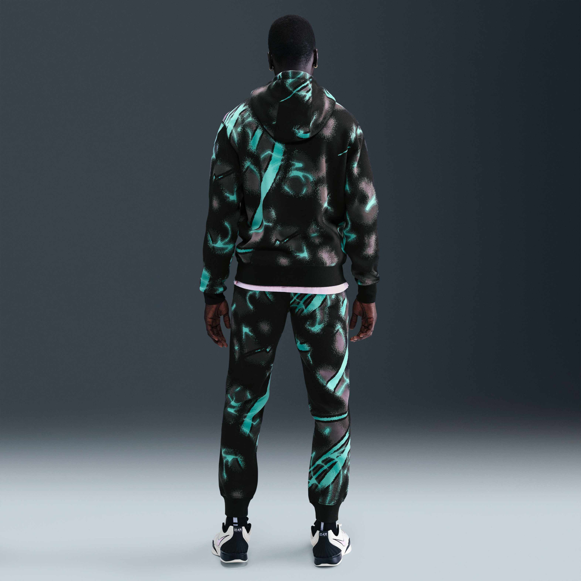 Толстовка Nike JA M CLUB BB PO HOODIE HV3378-339