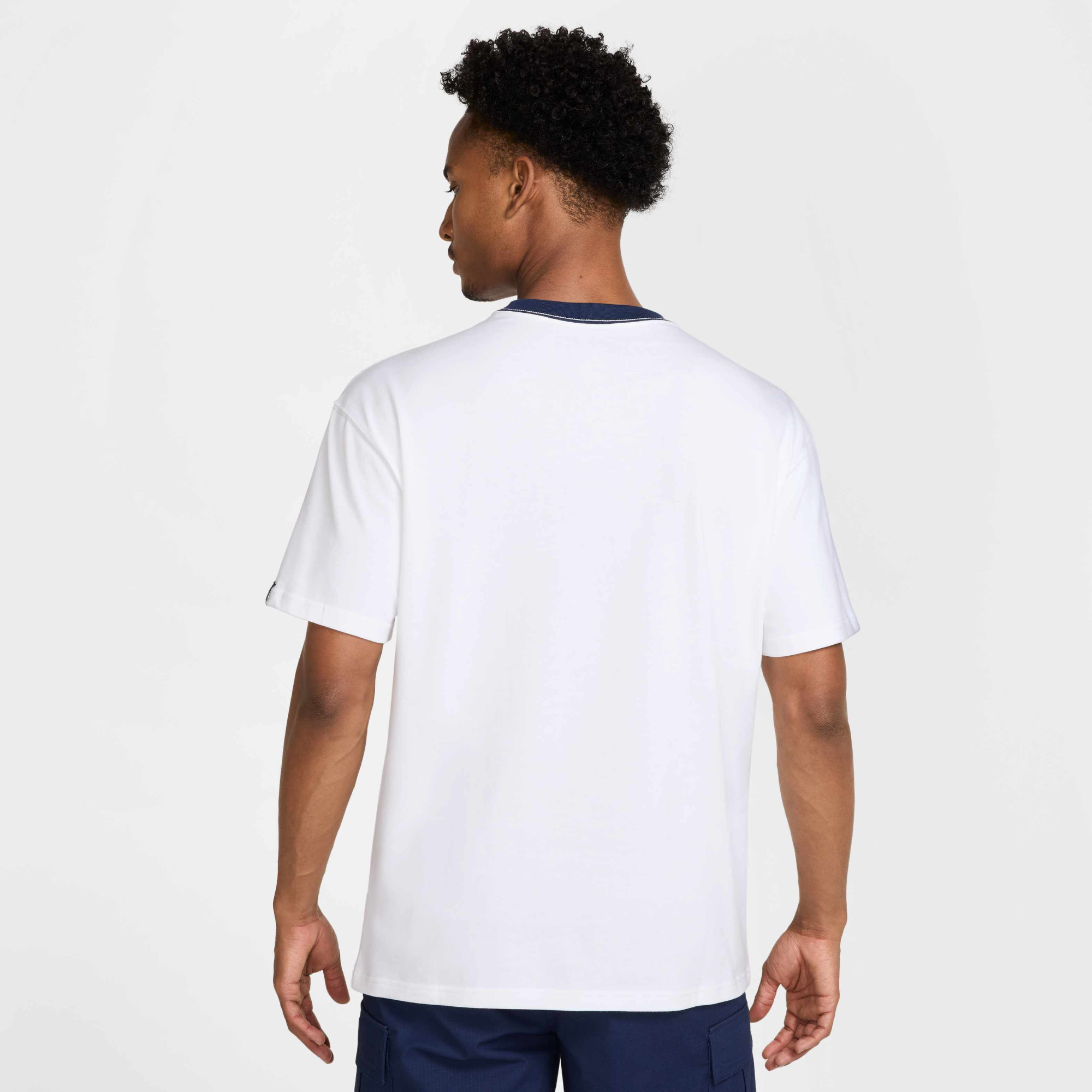 Футболка чоловіча Nike Psg Oversized Swoosh Tee White HQ0770-100