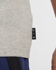 Футболка чоловіча Nike Sportswear Grey HJ0578-063