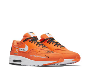 Кросівки NIKE AIR MAX 1 LX 917691-800