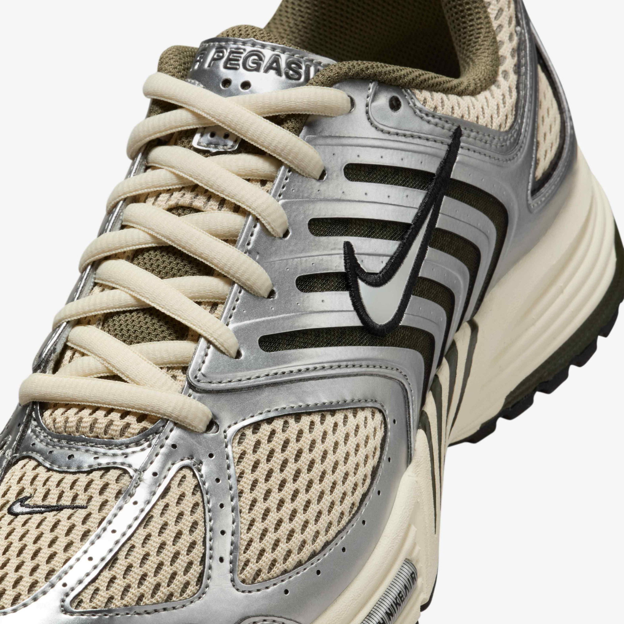 Кросівки NIKE AIR PEGASUS 2005 HV5748-234