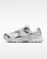 Кросівки Nike W V5 RNR HQ7901-112