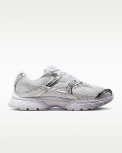 Кросівки Nike W V5 RNR HQ7901-112