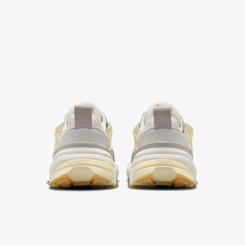 Кросівки Nike V2K Run Phantom LIght Khaki (W) HV4314-030