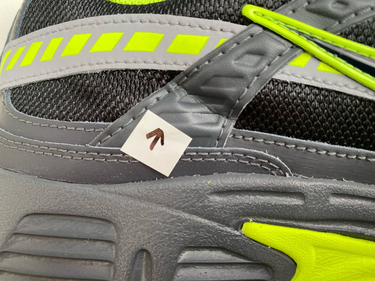 Кросівки NIKE INITIATOR (Клас А) 394055-023-R