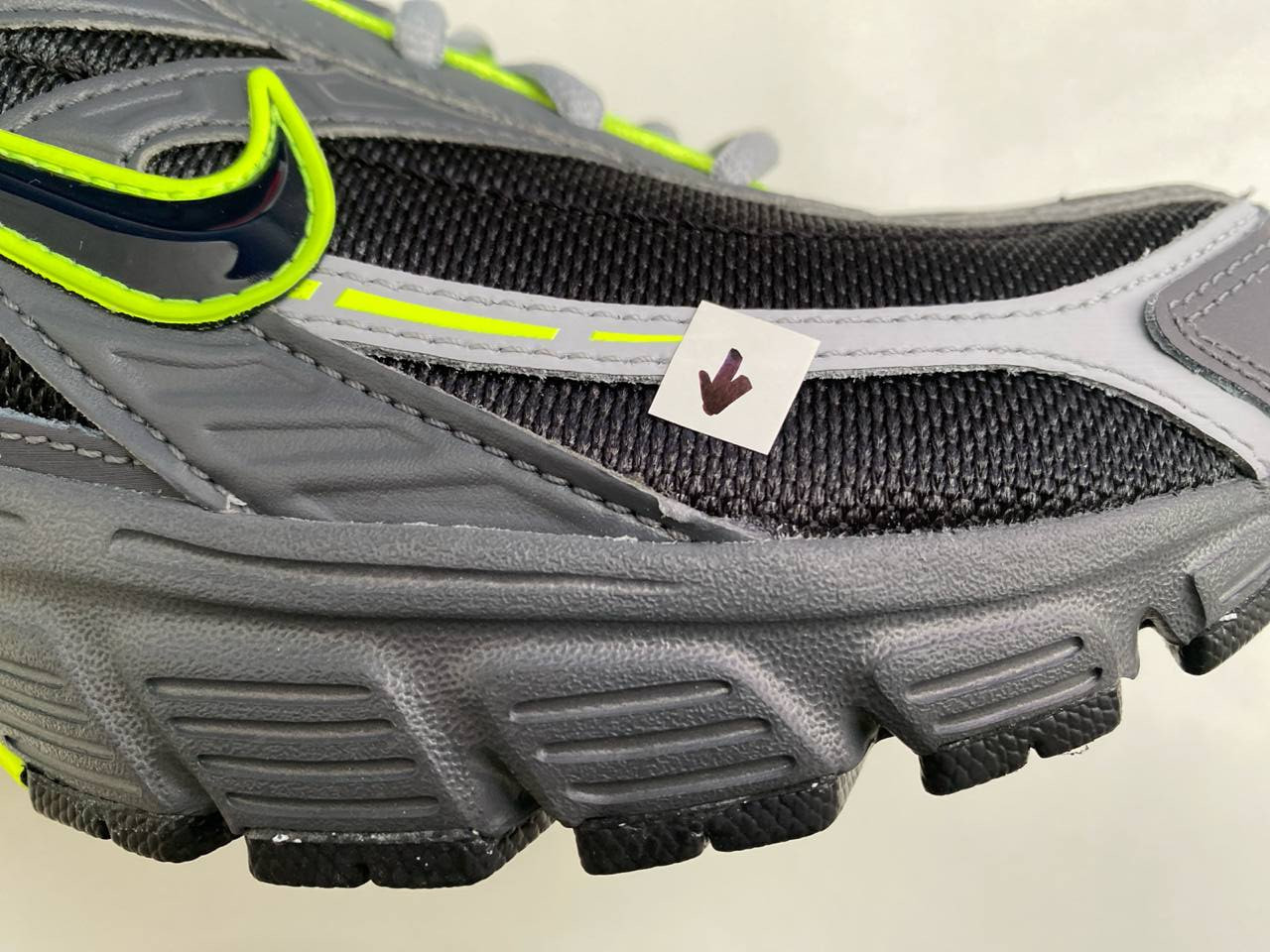 Кросівки NIKE INITIATOR (Клас А) 394055-023-R