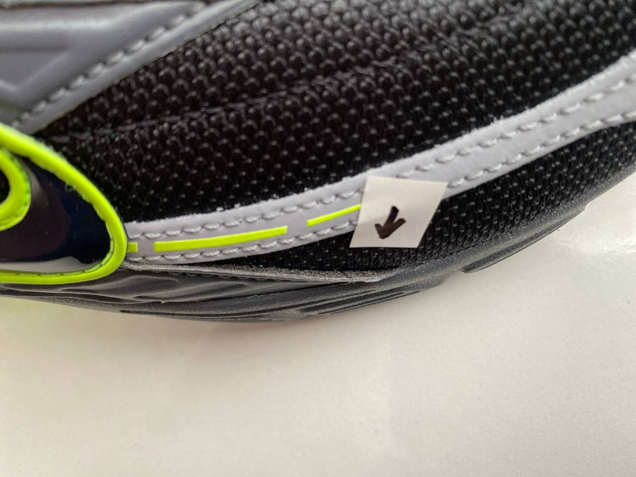 Кросівки NIKE INITIATOR (Клас А) 394055-023-R