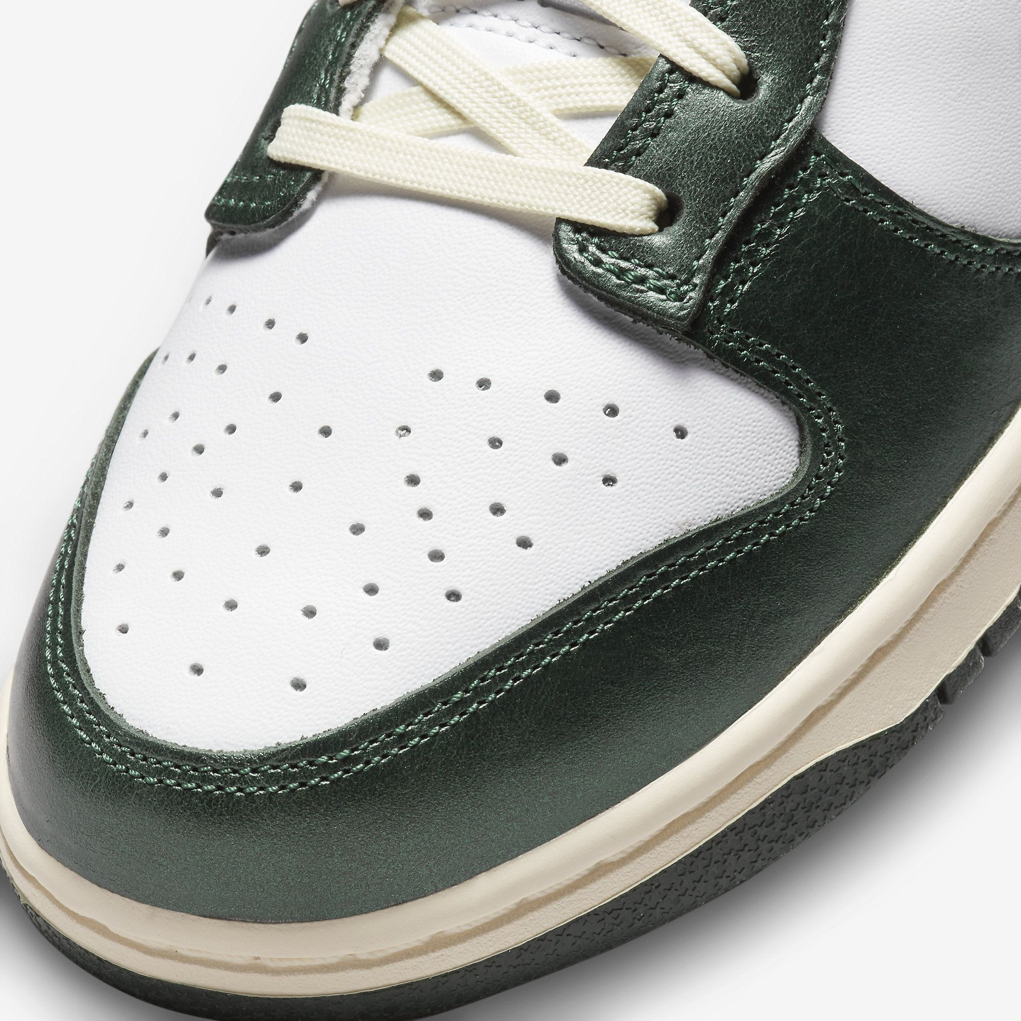 Кросівки Nike W DUNK LOW DQ8580-100
