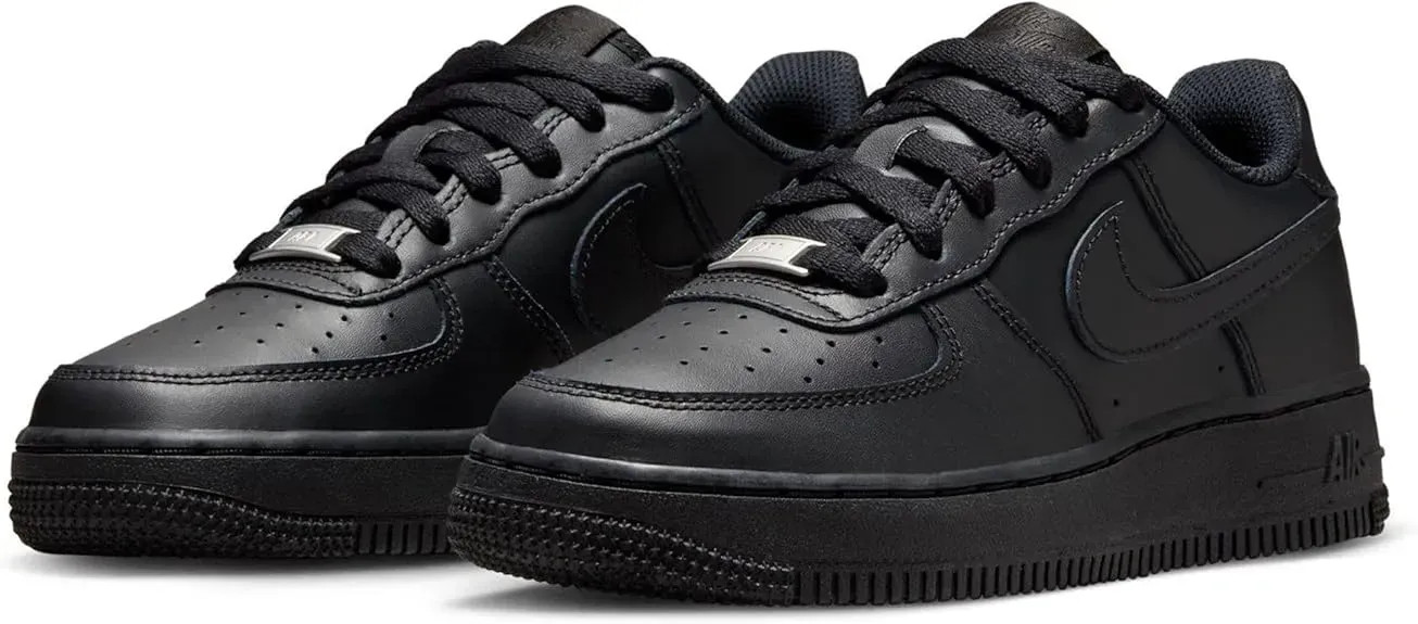 Кросівки Nike Air Force 1 LE FV5951-001