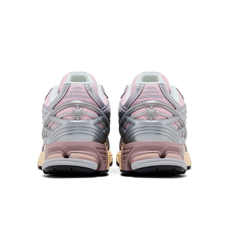 Кросівки чоловічі New Balance 1906R Pink/Metallic U1906RNF 38 U1906RNF