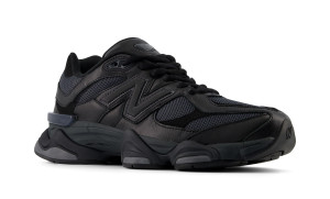 Кросівки New Balance 9060 Triple Black U9060NRI