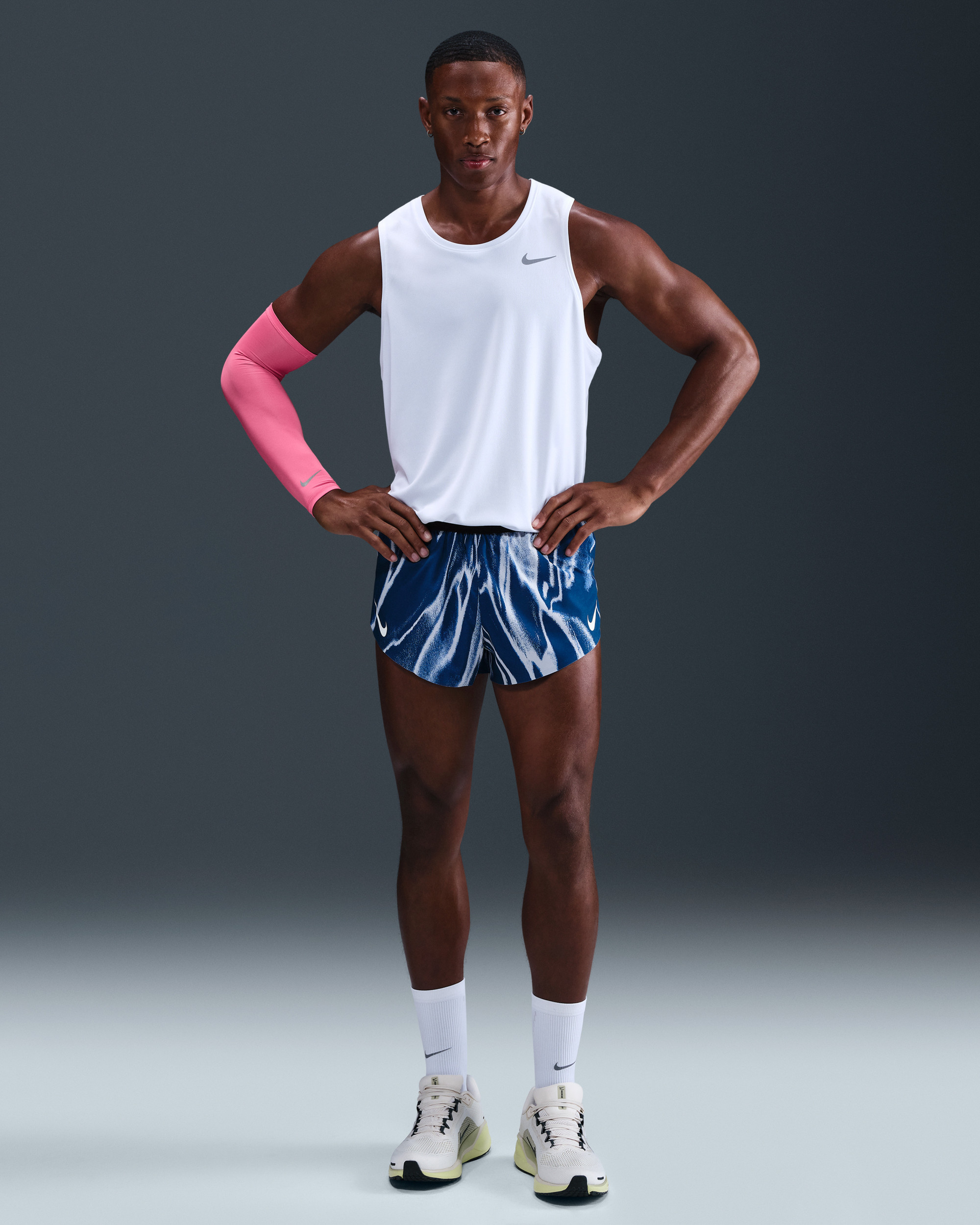 Шорти Nike AeroSwift Men's Dri-FIT HV2645-492