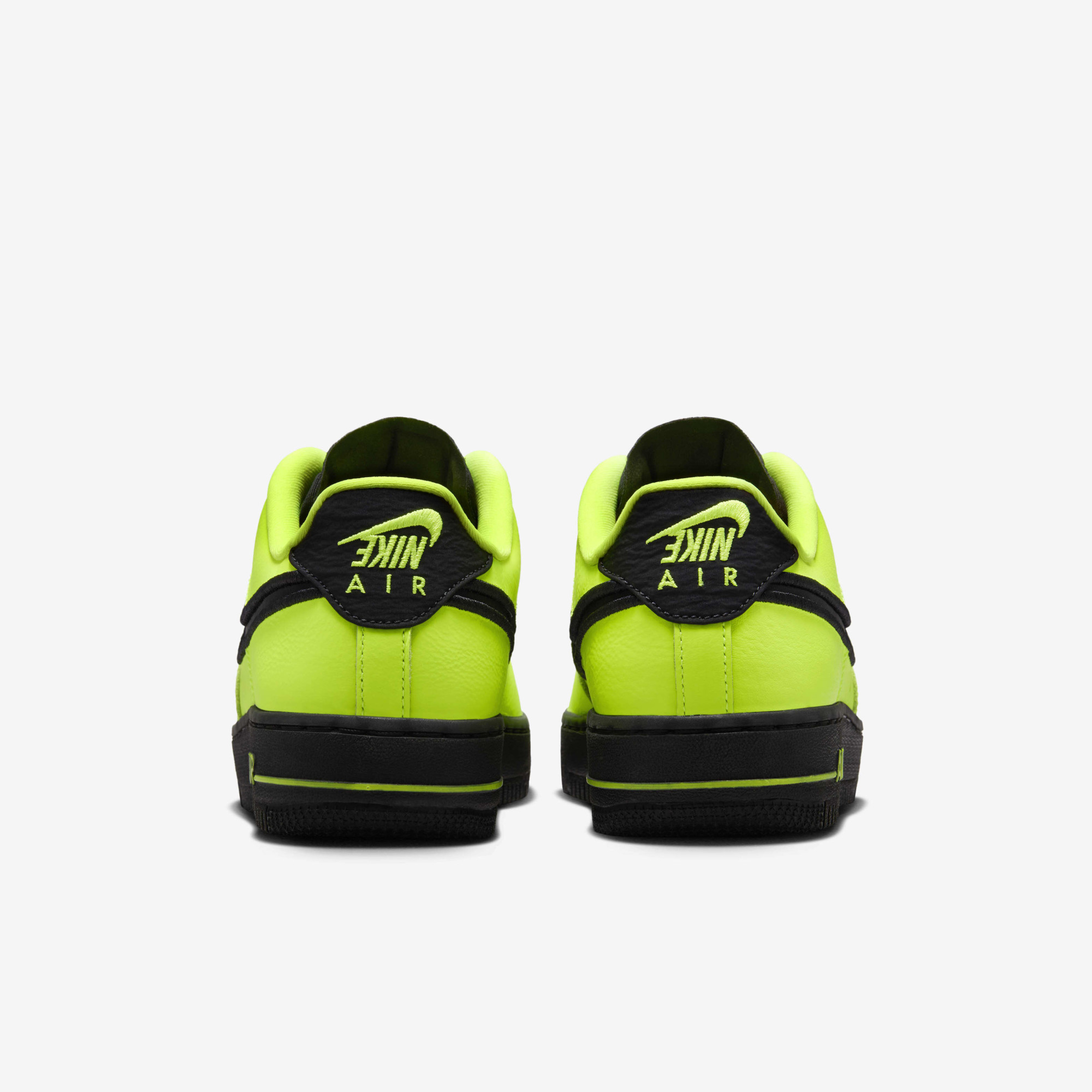 Кросівки жіночі Nike W Air Force 1 Dance Green FJ7409-700