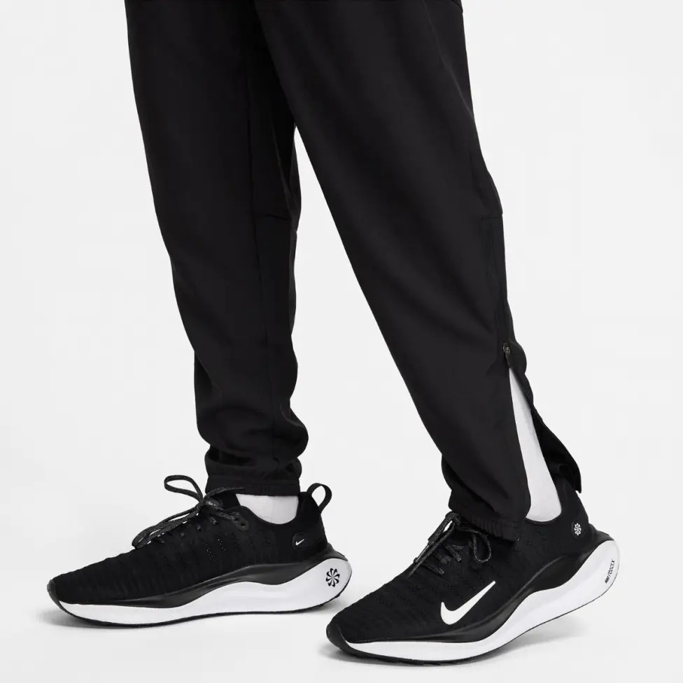 Штани Nike M DF CHALLENGR WVN PANT FQ4780-010