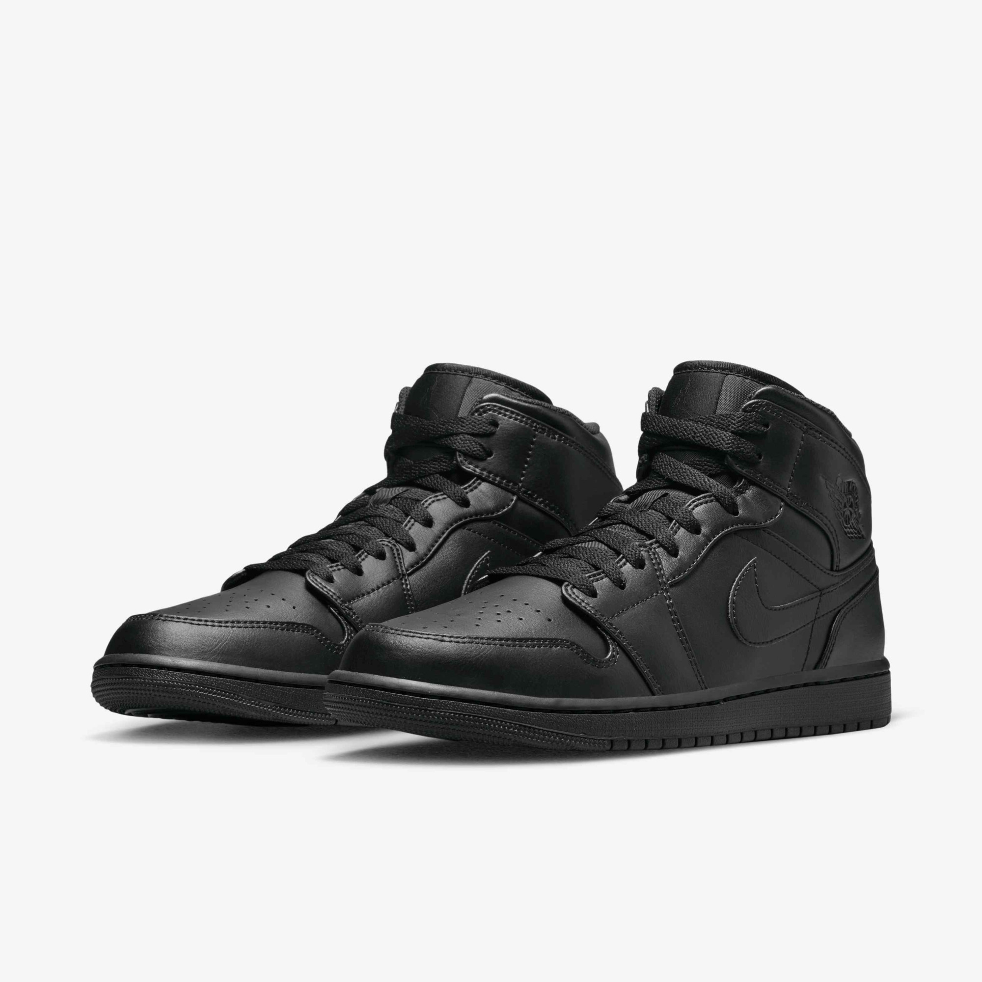 Кросівки чоловічі Air Jordan 1 Mid Black 554724-093 554724-093