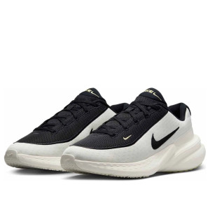 Кросівки жіночі Nike W Uplift Sc Black/White IB2766-100