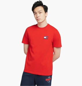 Футболка Tommy Jeans Badge Logo T-Shirt In Red 78F0203 615