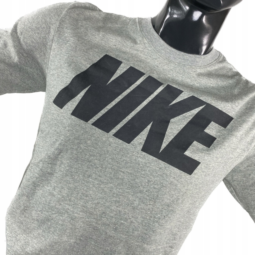 Футболка Nike Sportswear Grey DX1981-063