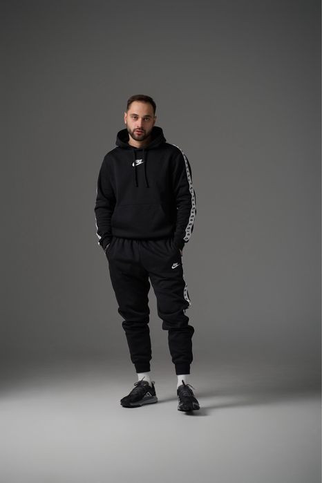 Костюм Nike (чорний-лампаси) DM6838-010_DM6838-010