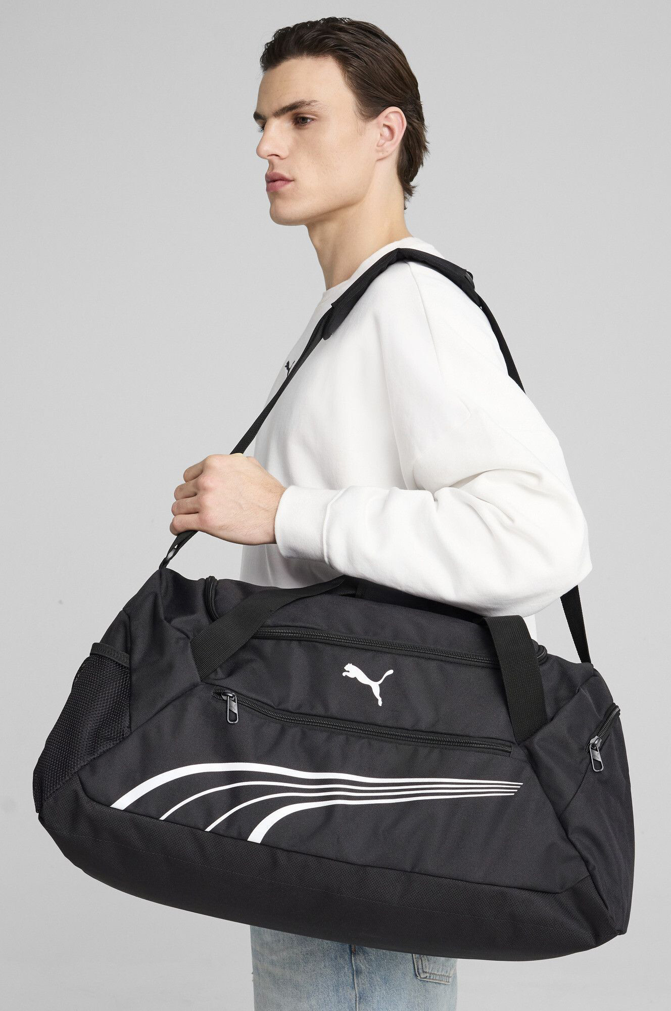 Сумка Puma FUNDAMENTAL M Sports Bag 57L чорний Уні 60х29х27 см 091189-01