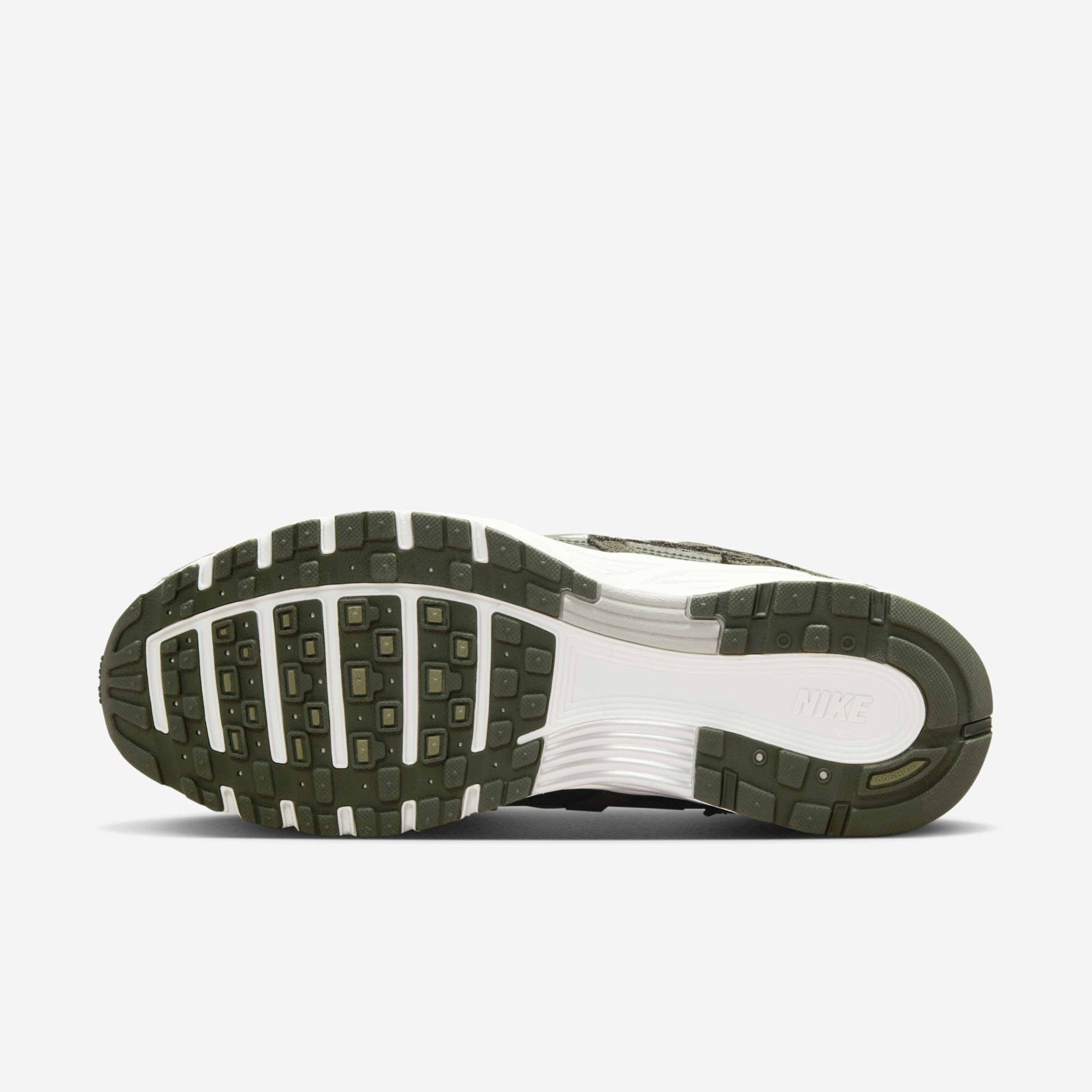 Кросівки чоловічі NIKE P-6000 SE HF0015-301