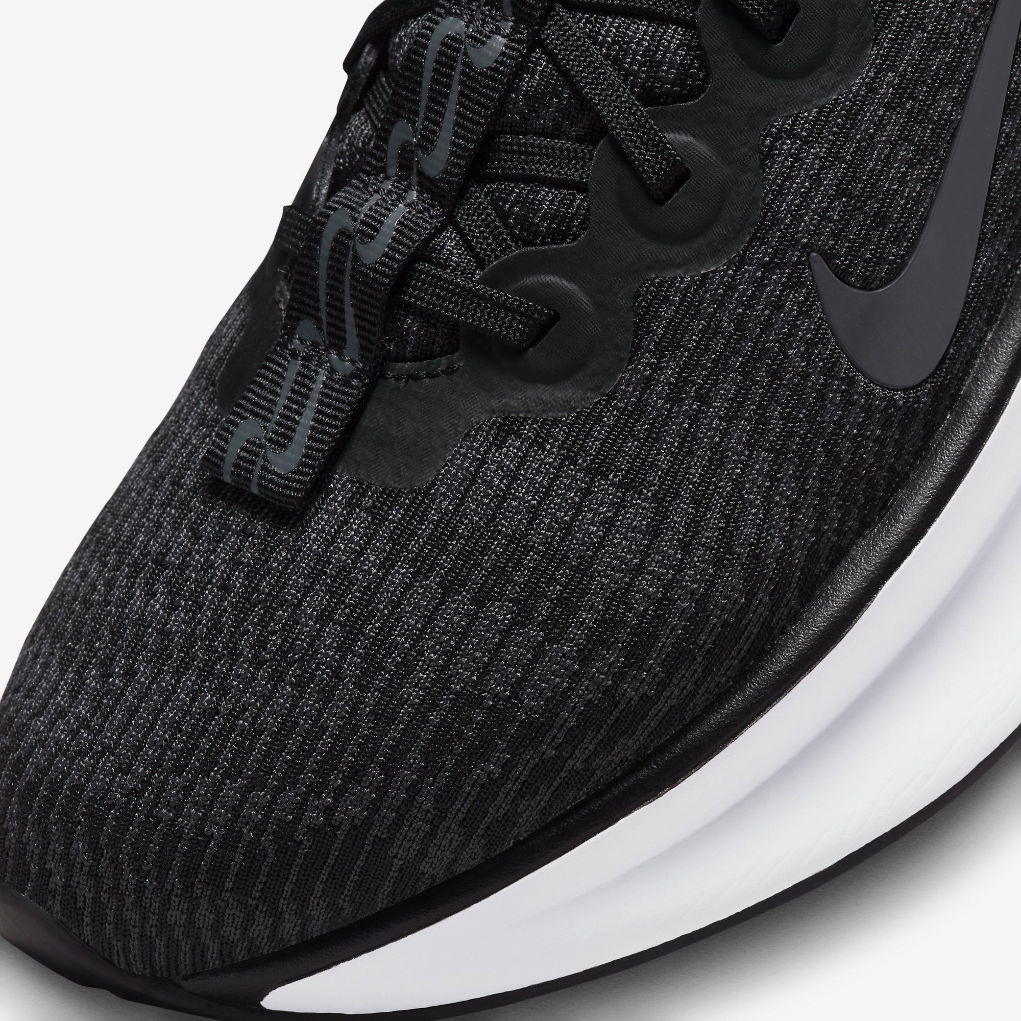 Кросівки Nike MOTIVA DV1237-001