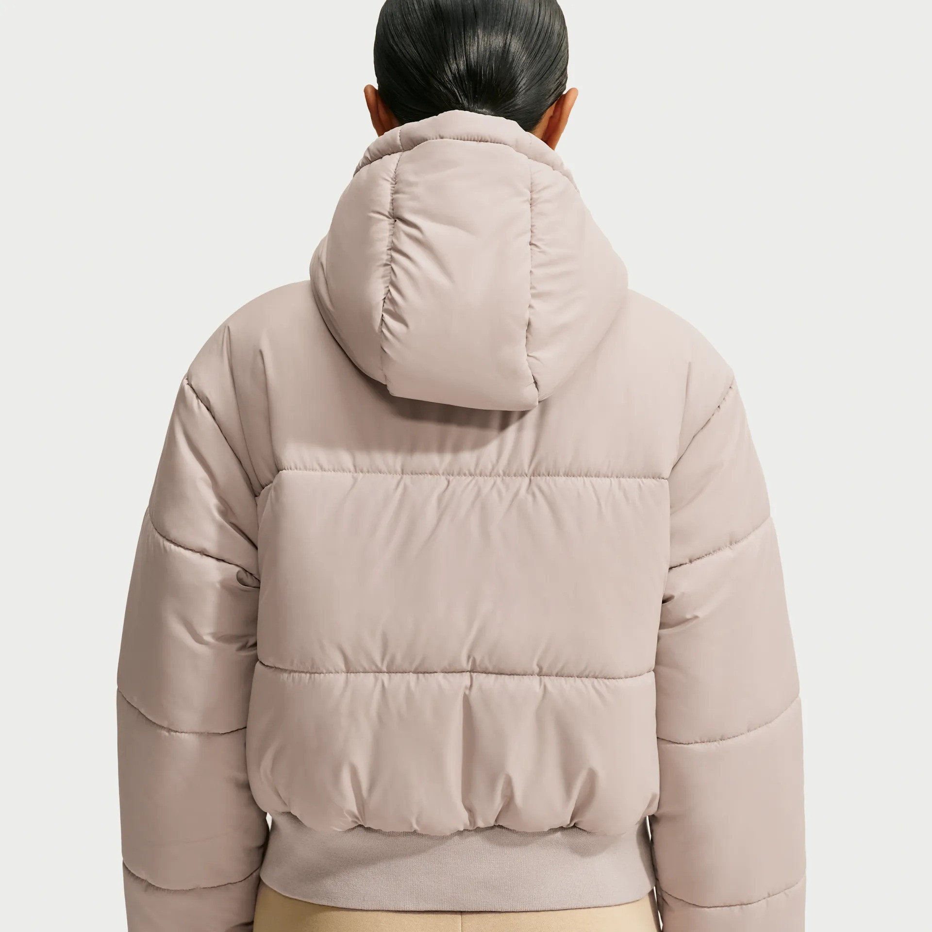 Куртка Nike W NSW TF SYNFL CLSC PFR GLS IU3729-236