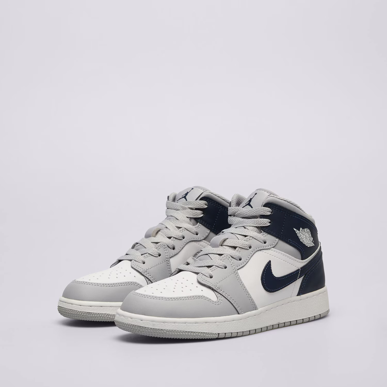Кросівки Air Jordan 1 Mid Gs White/Grey DQ8423-104