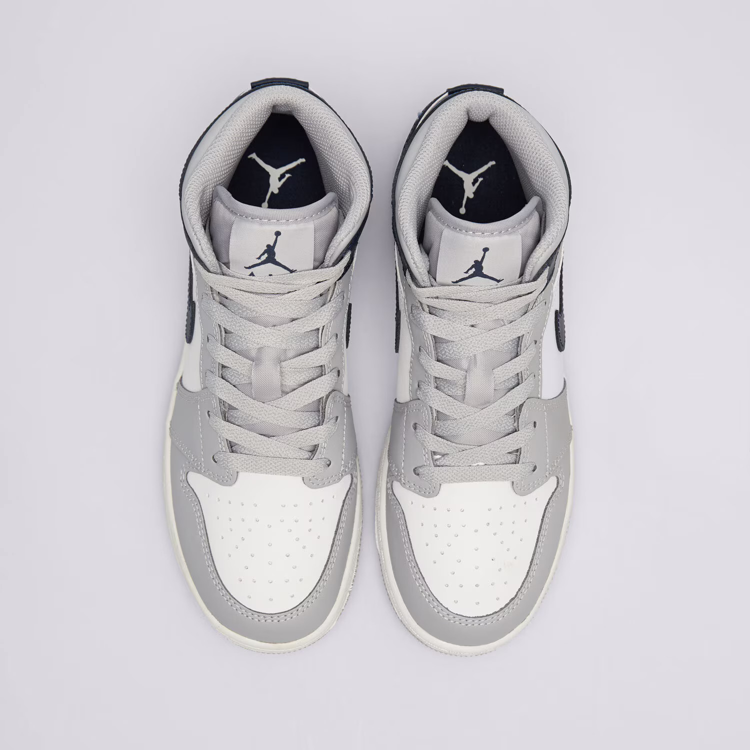 Кросівки Air Jordan 1 Mid Gs White/Grey DQ8423-104