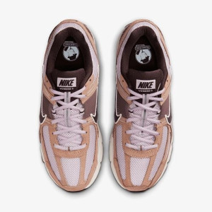 Кросівки Nike Zoom Vomero 5 "Dusted Clay / Earth / Platinum Violet" HF1553-200
