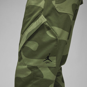 Штани чоловічі Air Jordan Essentials Green FD7455-340